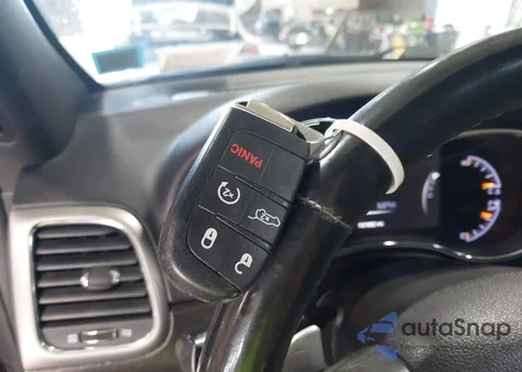 2017 Jeep Grand Cherokee Altitude 4X4 z USA, uszkodzony, nr VIN 1C4RJFAG7HC909866